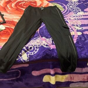 Black Kendall and Kylie joggers worn a few times